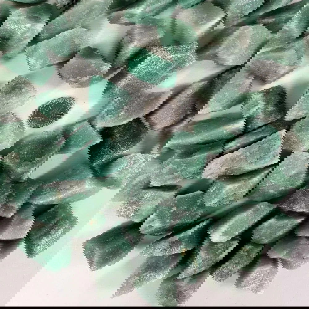 Natural Dulong Jade Stone Raw Green Jadeite Stone Mineral Specimens Jewelry Making Crystal Stone Decoration Green Aventurine - forbiddengemstones.com