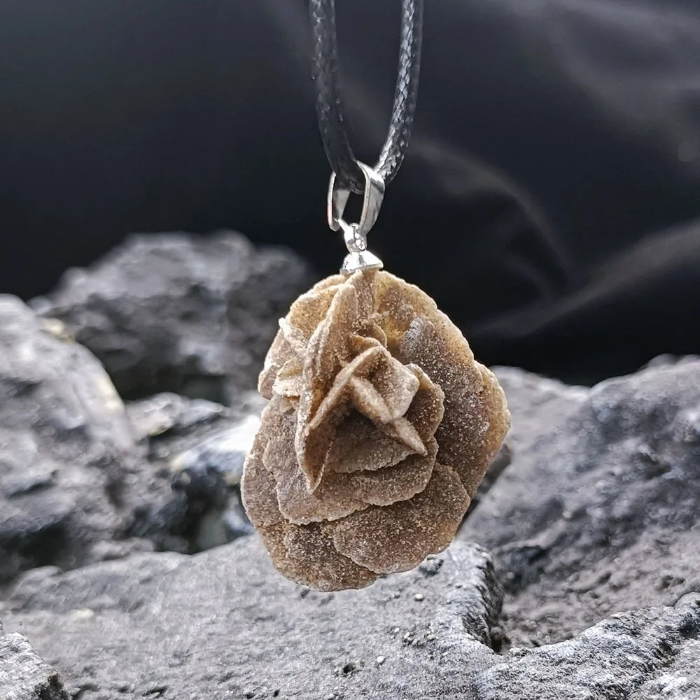 Handcrafted Moroccan Desert Rose Stone Pendant Necklace - Unique Irregular Gemstone Jewelry for Men and Women, Perfect DIY Gift