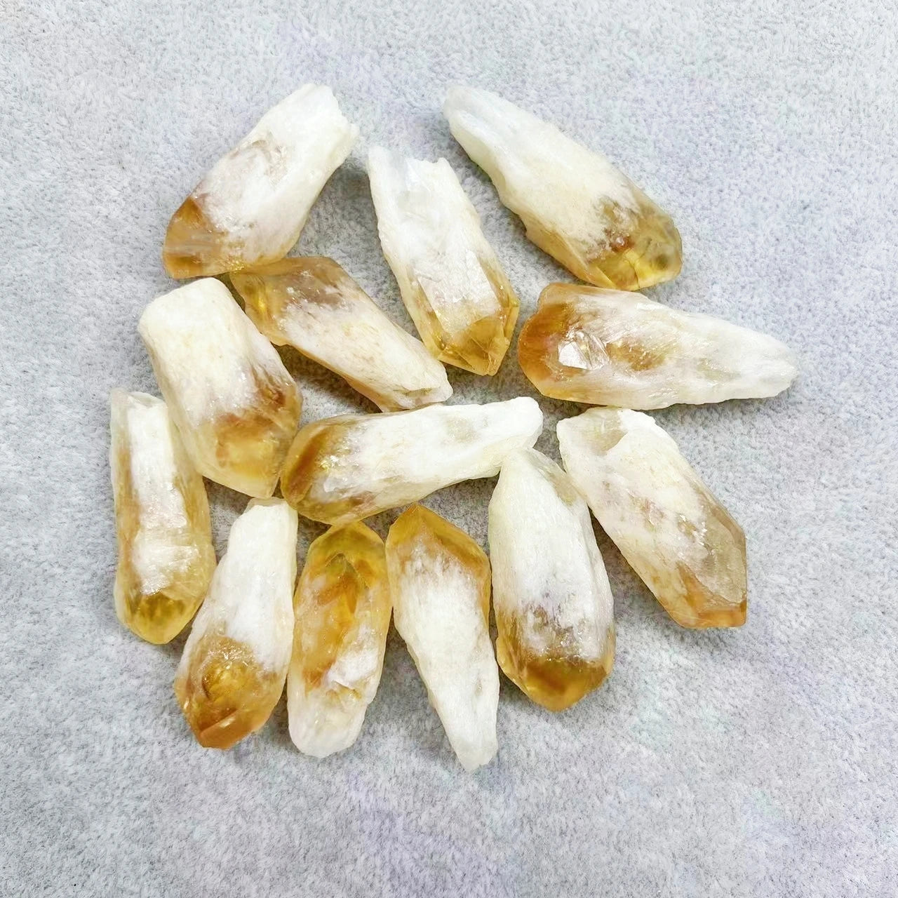 Raw Citrine Crystal Quartz Cluster - Natural Healing Stone for Home Decor and Gift