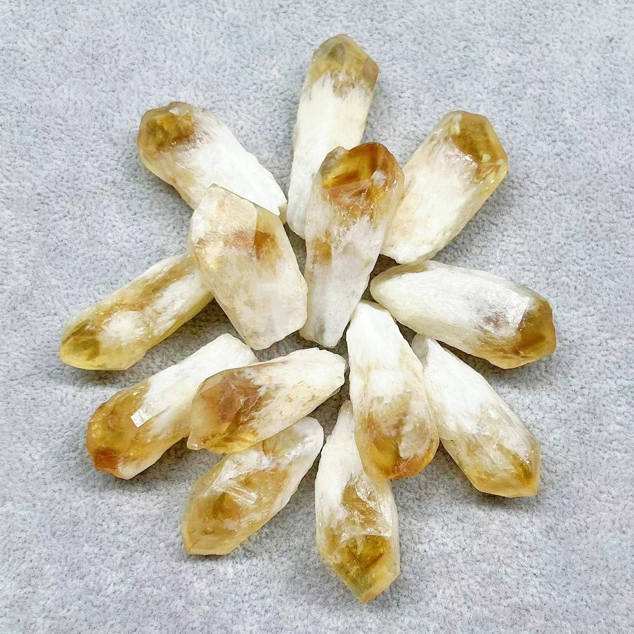 Raw Citrine Crystal Quartz Cluster - Natural Healing Stone for Home Decor and Gift