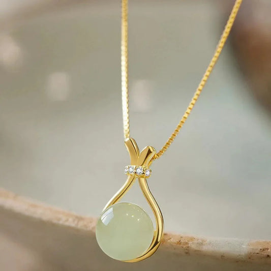 Light Green Jade Pendant Necklace in Stainless Steel - Trendy Retro Clavicle Chain Jewelry for Women