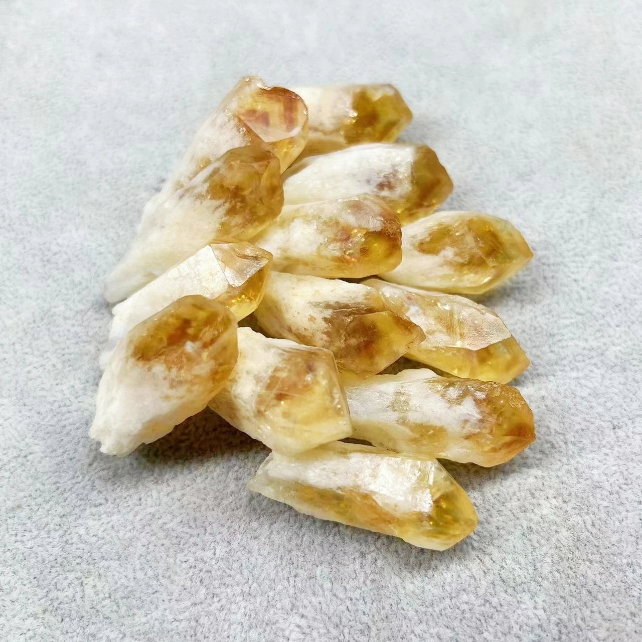 Raw Citrine Crystal Quartz Cluster - Natural Healing Stone for Home Decor and Gift